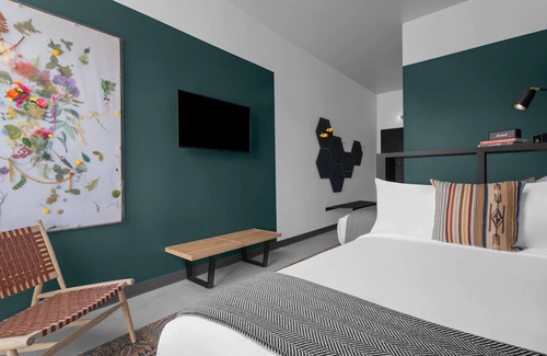 People's Freeway Hotel | Wasatch Room at evo Hotel, Dog-friendly & Free Parking