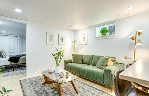Washington Park West Apartment | Wash Park Access Denver Apt with Outdoor Dining!