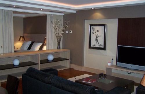 Valladolid Apartment | Washington Parquesol Suites & Hotel