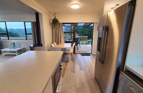 Ostend House | Watch your worries disappear!