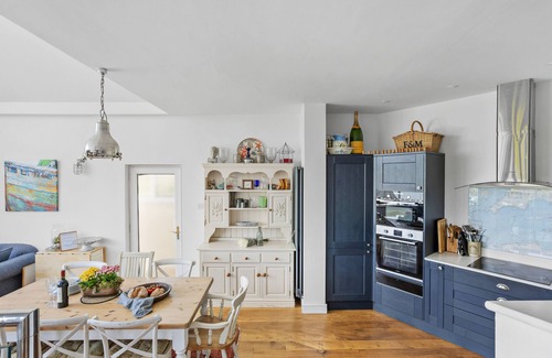 Dittisham Ski Chalet | Water Edge House & Boathouse - Swimming Pool