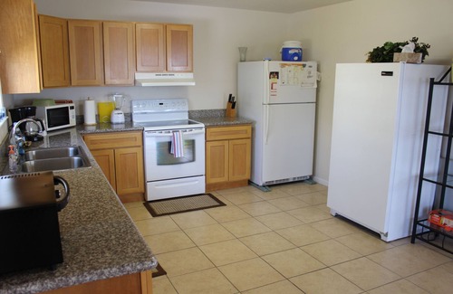 Henderson Point House | Water Front Beach House on the Bay, Boat Launch, WiFi, and Great Sunset Views