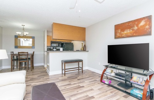 Brandon Condo | Water Front - Corner Location -1 Bedroom 1 Bath
