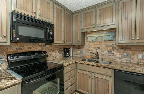 North Myrtle Beach Condo | Water Front on the Inlet Great View steps to the ocean
