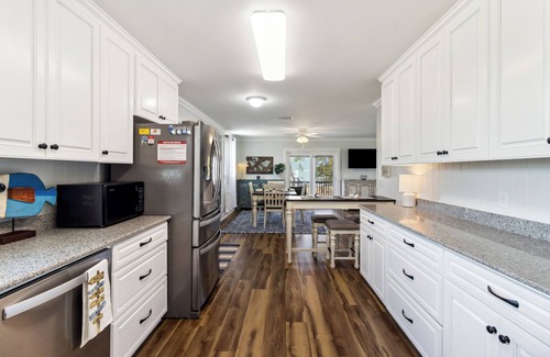 Port St. Joe House | "Water of Life" offers panoramic views, steps to the beach, screened-in porch, pet-friendly!