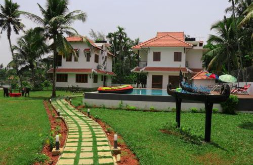 Mankombu Bed & Breakfast | Water's Edge Villas
