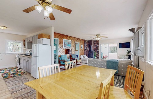 Sebasco House | Water view home with scenic balcony, grill, board games, and AC