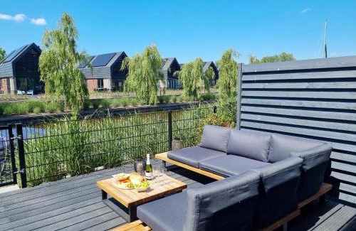 Balk House | Water Villa in Balk with Lake Access, cleaning included