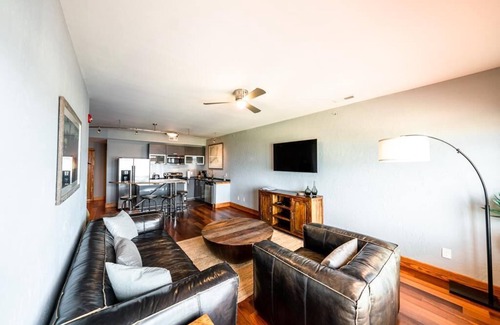 Salvo Condo | Waterfront 2-Bedroom, 1.5-Bathroom Suite at REAL Watersports
