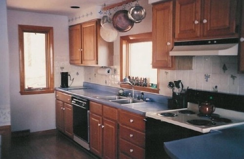 South Casco House | WATERFRONT 20' from Lake Private EndofRoad Float KayaksFirepit 2026 is Booking