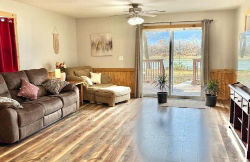 St. Joseph House | Waterfront 3bd House with Sunset View and Fenced Yard
