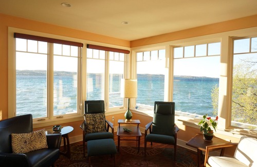 Suttons Bay House | Waterfront 4 bed/4 bath in the heart of wine country. Reduced May 15 & 22 wknd