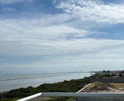 Port Isabel House | Waterfront 5 BR Home w Private Pool