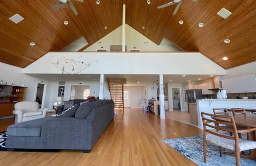 Edwardsville House | Waterfront 5BR Getaway with AC, Private Dock & Scenic Heathsville Views