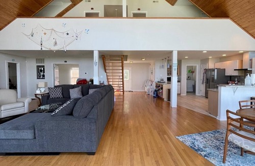 Edwardsville House | Waterfront 5BR Getaway with AC, Private Dock & Scenic Heathsville Views