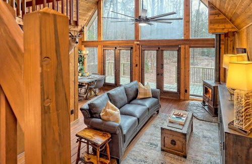 Sautee Nacoochee House | Waterfront A-Frame Cabin w Hot Tub, Outdoor Kitchen, Firepit Near Hiking & ATV Trails - 10 mins to Helen, GA