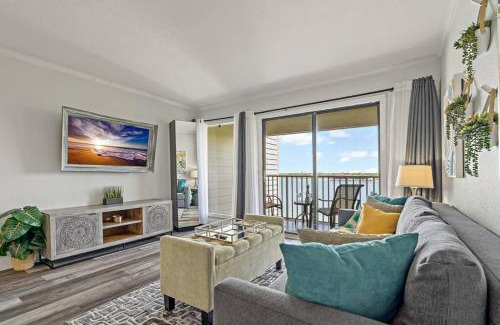 Rocky Point Apartment | Waterfront Balcony Pool AC Smart TV