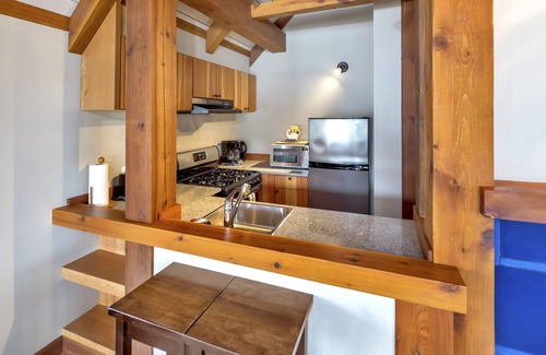 Ucluelet Condo | Waterfront - Black Rock Landing