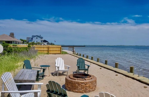Center Moriches House | Waterfront Boho Beach House, a stone's throw from the Hamptons!n