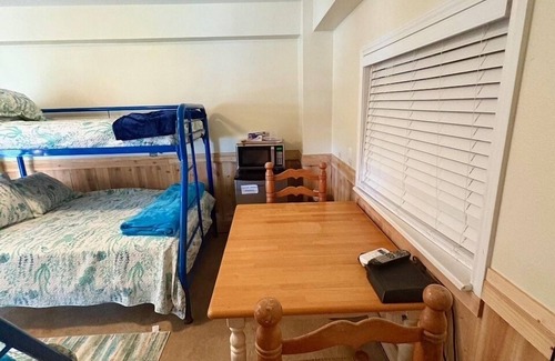 Matagorda Apartment | Waterfront Bunkroom sits on the Colorado river.