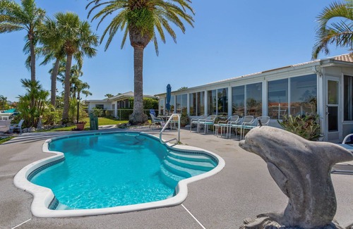 Gulf Harbors House | WATERFRONT Canal Home w/Private Pool-BEAUTIFUL VIEWS