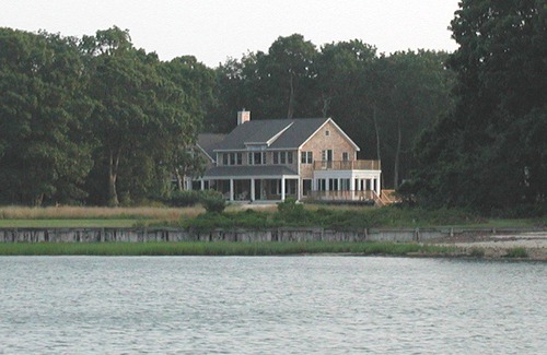 Silver Beach House | Waterfront Charmer with boat slip on idyllic Shelter Island for summer rental