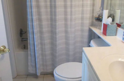Crisfield Condo | Waterfront Condo Getaway