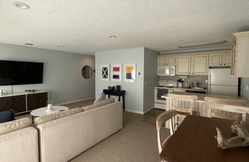 Montauk Condo | Waterfront Condominium on Fort Pond Bay with beautiful Sunsets