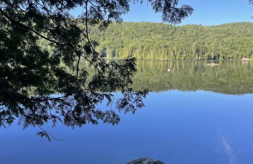 Val-des-Monts Cottage | Waterfront Cottage 40min from Ottawa