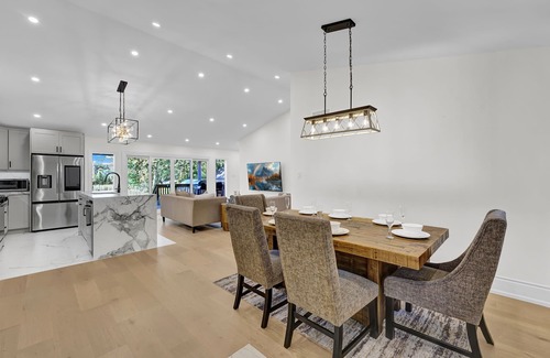 Kirkfield House | Waterfront Cottage (Built in 2024) Sauna/Hot Tub/Events Welcome