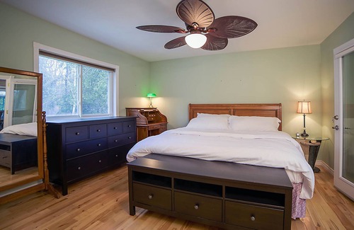Ramara Cottage | Waterfront cottage