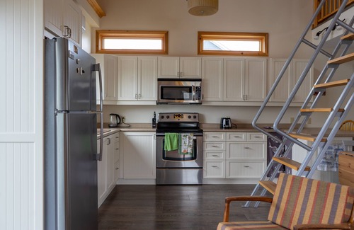 Leeds and the Thousand Islands Cottage | Waterfront Cottage in the 1000 Islands Gananoque