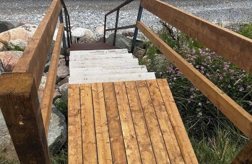 Colborne Cottage | Waterfront Cottage Moondance