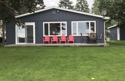 Cedarville Cottage | Waterfront Cottage w/dock in Les Chenaux Islands, Cedarville MI