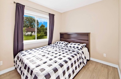 Quinte West Cottage | Waterfront Cottage with pool, hot tub & Fire Pit