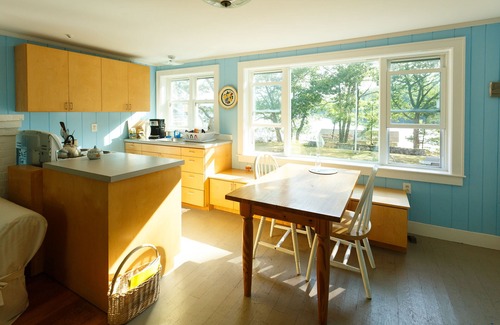 Brunswick Cottage | WATERFRONT, deep water dock, secluded property with amazing views and nature