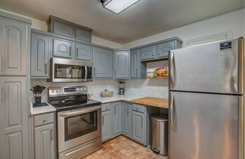 Fairhope House | Waterfront, Dock, Boat House, Lift, Sleeps 10, Lux