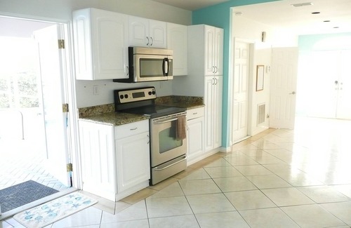 Flor-a-mar House | Waterfront, Dock, Pool, Floramar North Canal Minutes to Gulf of Mexico