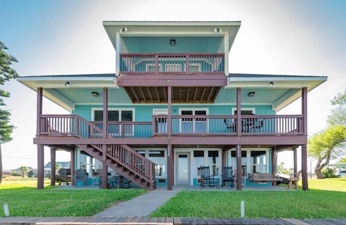 Rockport House | Waterfront Escape