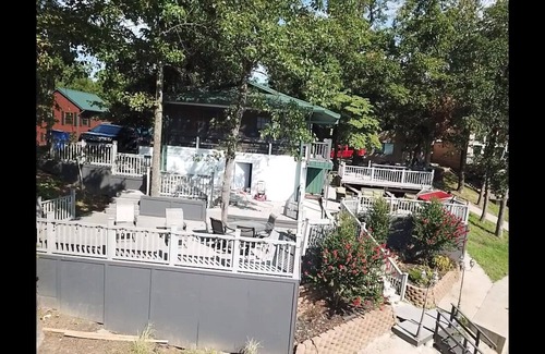 Hoyt House | Waterfront Eufaula Lake house in Hidden Paradise with dock and slip