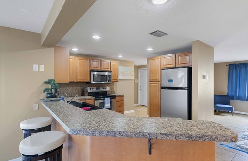 Flor-a-mar House | Waterfront Family Fun 3b/2b near Hudson Beach