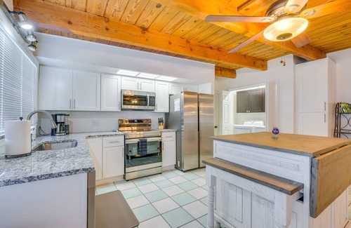 Weeki Wachee Gardens House | Waterfront Getaway w/Private Dock & Slip