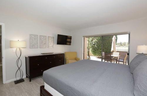 South Scottsdale House | Waterfront, Golf, Camelback Mtn View, 2 Patios