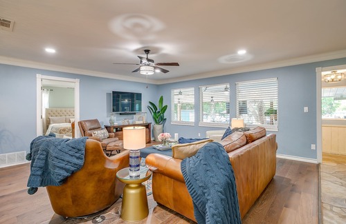 Gordon House | Waterfront Gordon Retreat w/ Hot Tub & Boat Dock!
