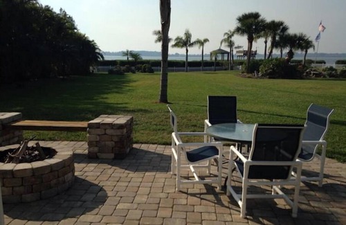 Horti House | Waterfront Guest House in paradise!