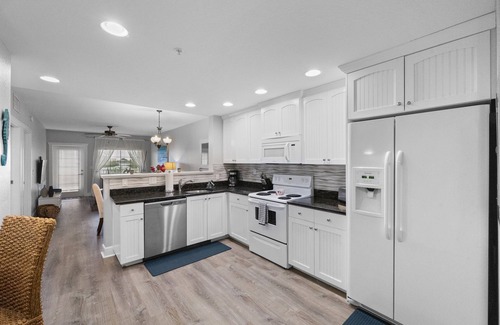 Indian Rocks Beach Condo | Waterfront, Harbourside, Water Park, Beach, #3314