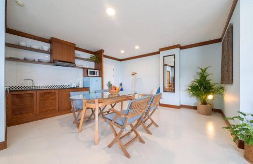 Karon Apartment | Waterfront High Tide Suite - Ocean View