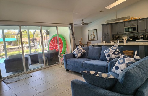Fort Myers Shores House | waterfront home, in a canal of the Caloosahatchee River with direct Gulf access.