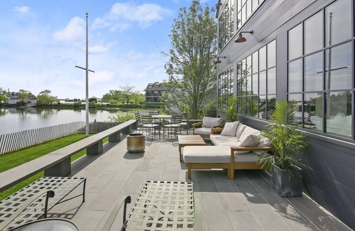 Rowayton House | Waterfront home in heart of Rowayton with dock and beach access