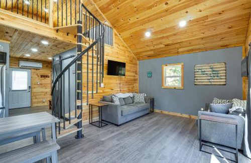 Gravois Mills House | Waterfront Home in Gravois Mills with Deck and Beach